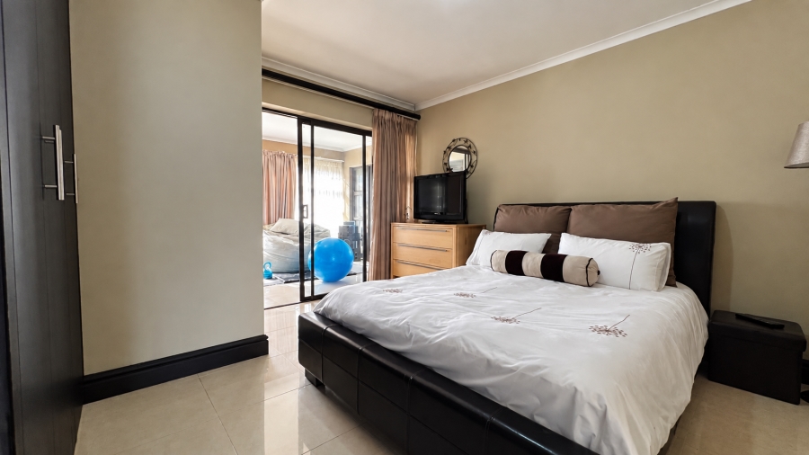 4 Bedroom Property for Sale in Parklands Western Cape